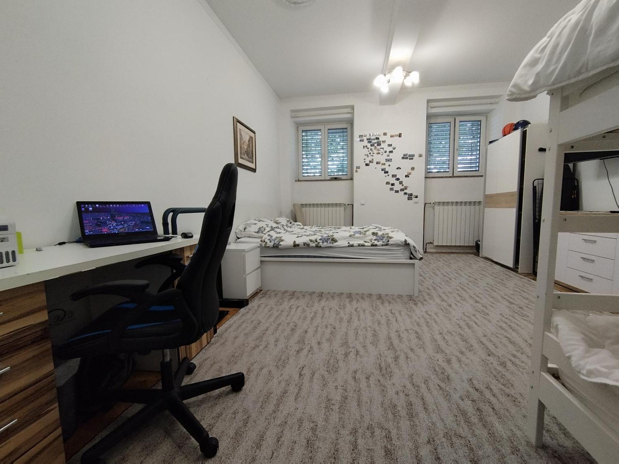 Work And Play Apartment Zagreb Bagian luar foto