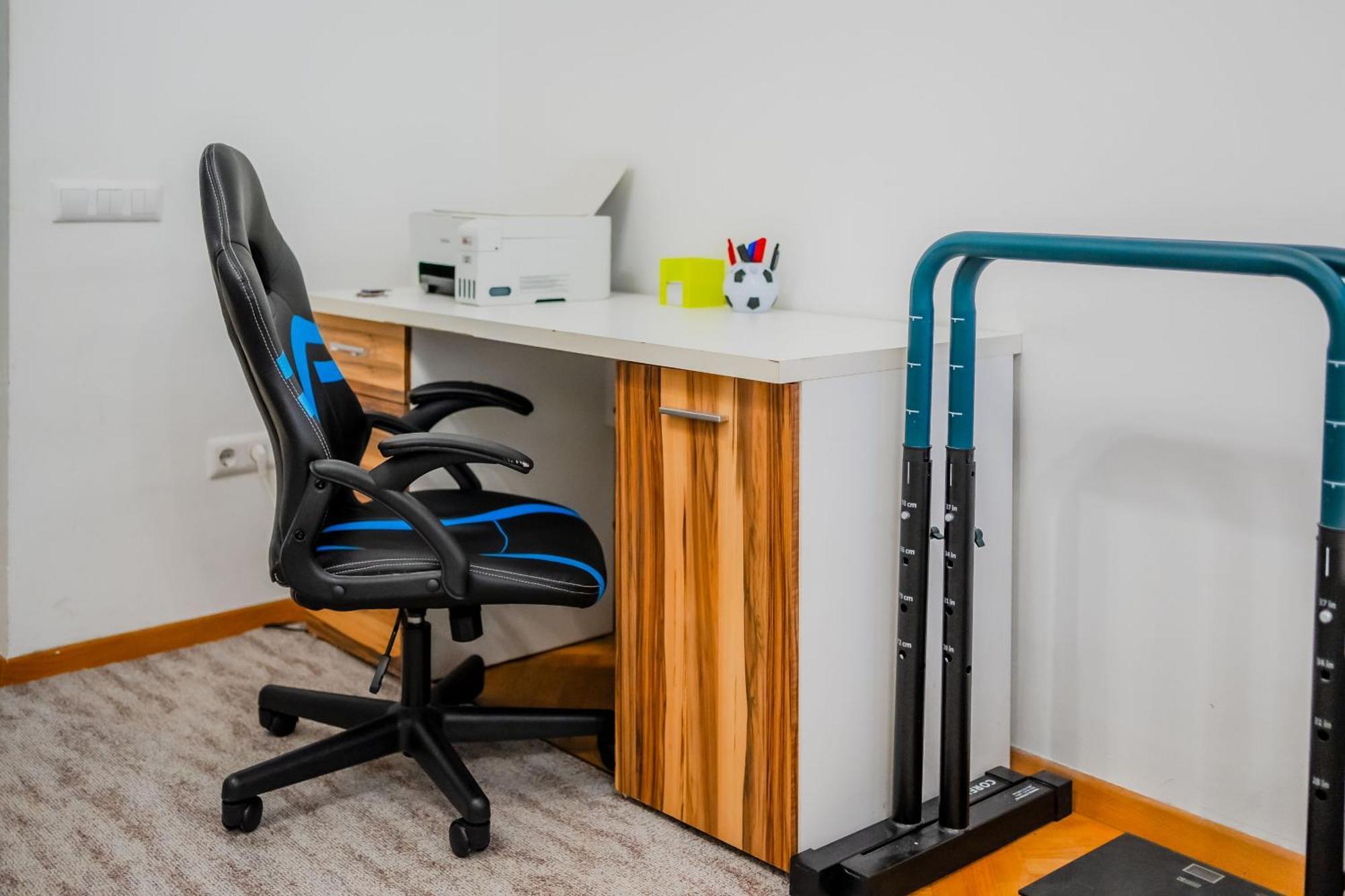 Work And Play Apartment Zagreb Bagian luar foto