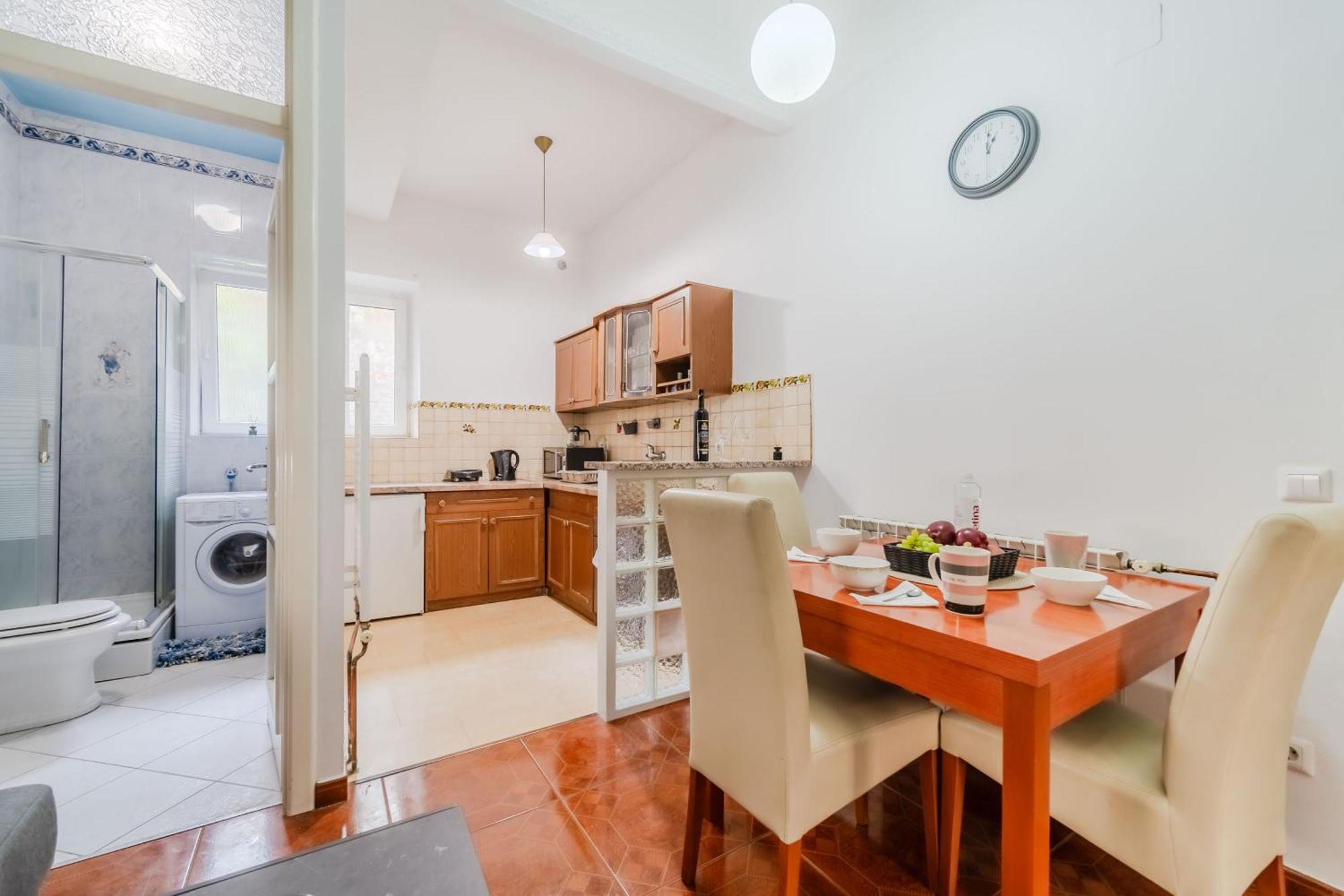 Work And Play Apartment Zagreb Bagian luar foto
